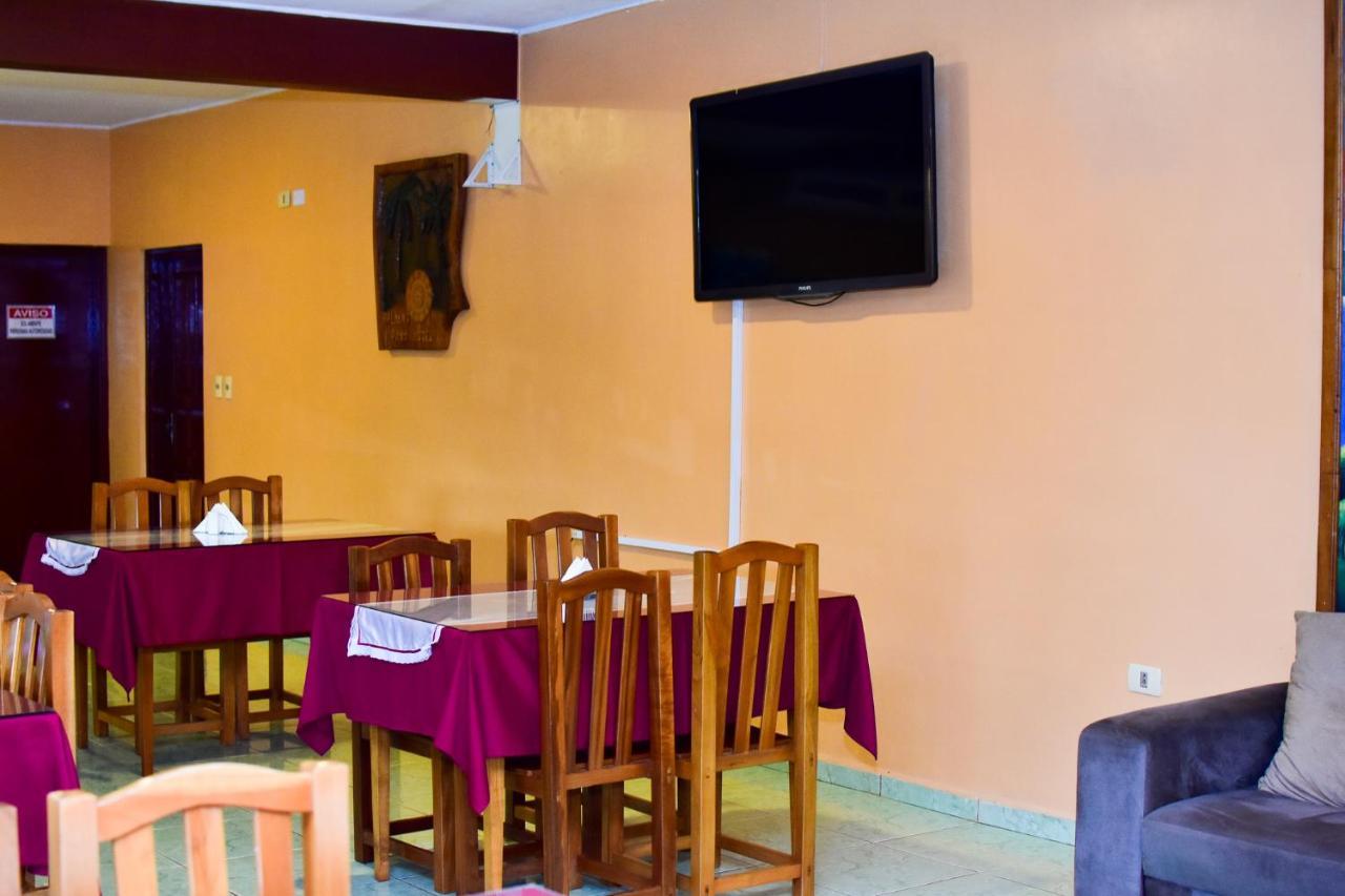 Palmas Park Hotel Y Restaurant Облигадо Экстерьер фото